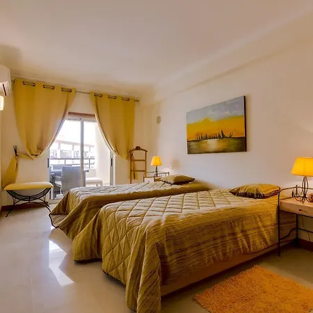 Avelas - Modern - Apartment