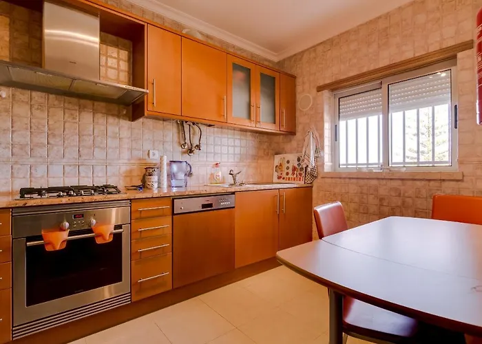 Avelas - Modern - *