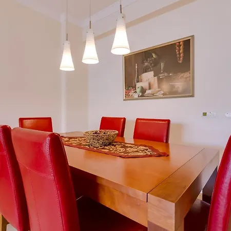 Apartment Avelas - Modern -